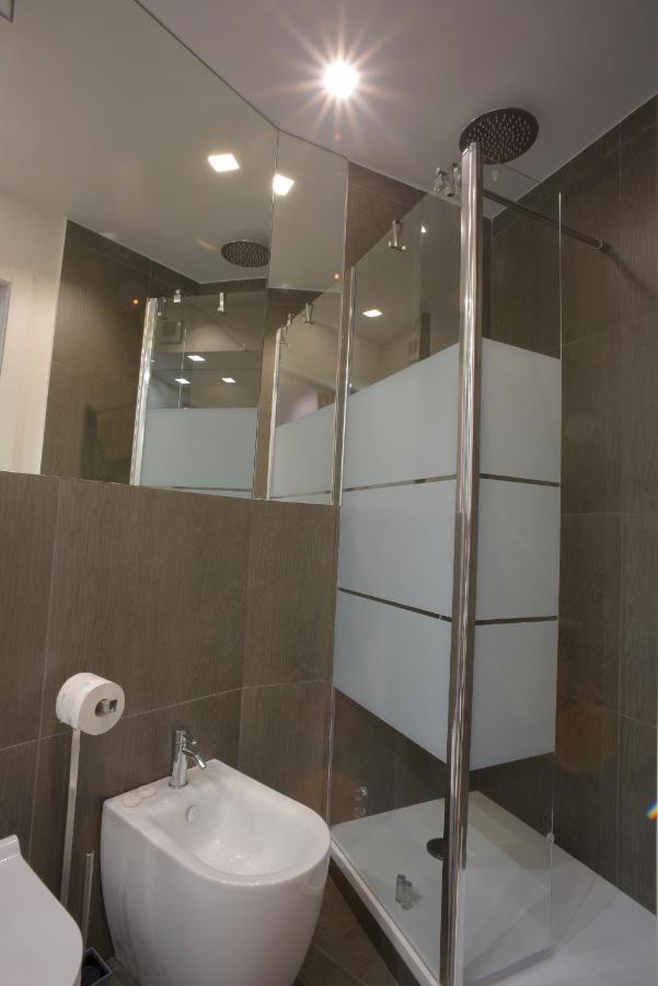 Bamboo Milano Sinatra Hotell Exteriör bild