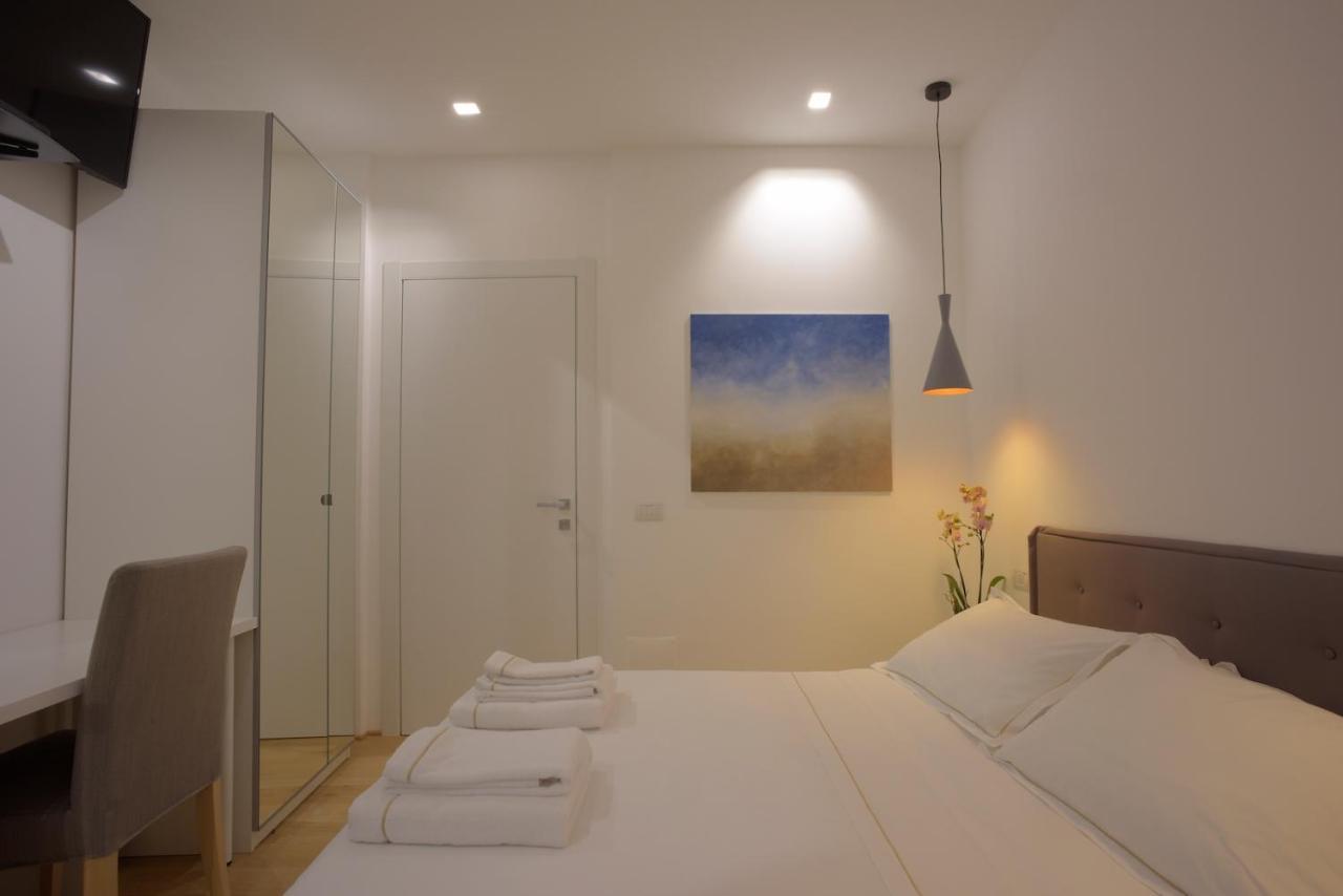 Bamboo Milano Sinatra Hotell Exteriör bild