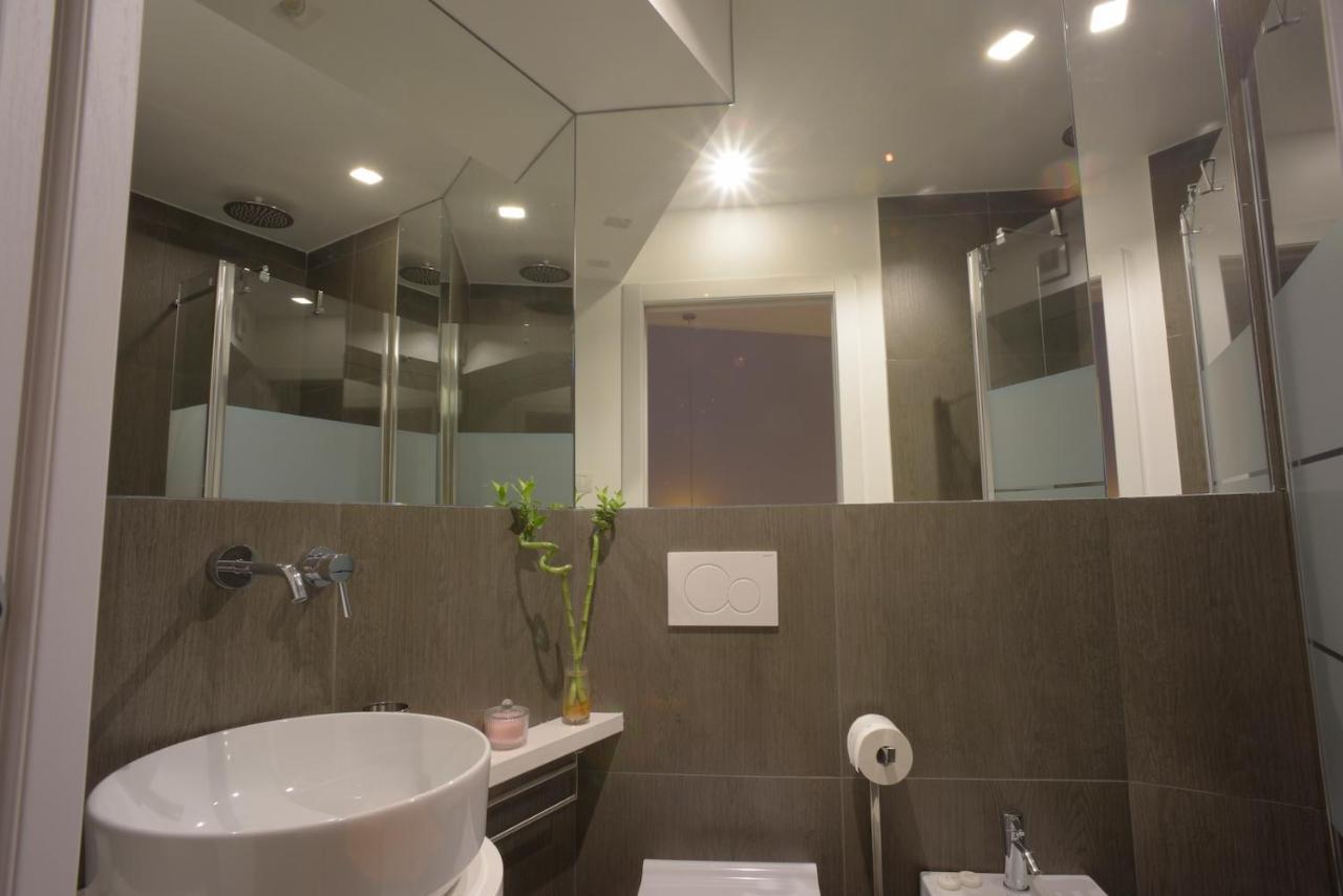 Bamboo Milano Sinatra Hotell Exteriör bild